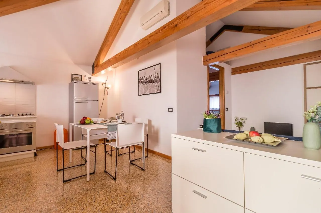 Ferienwohnung Ca' Ludovica @Rialtobridge Venedig 0*,